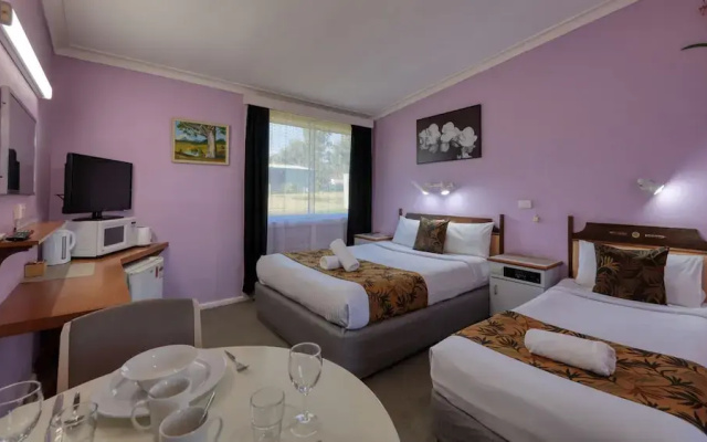 Bushmans Motor Inn