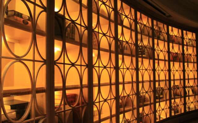 Elegant Hotel Shanghai Bund