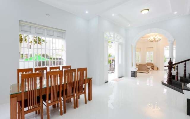 7S Hotel Lam Villa & Resort