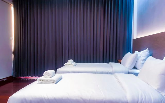 The Riva Vientiane Hotel