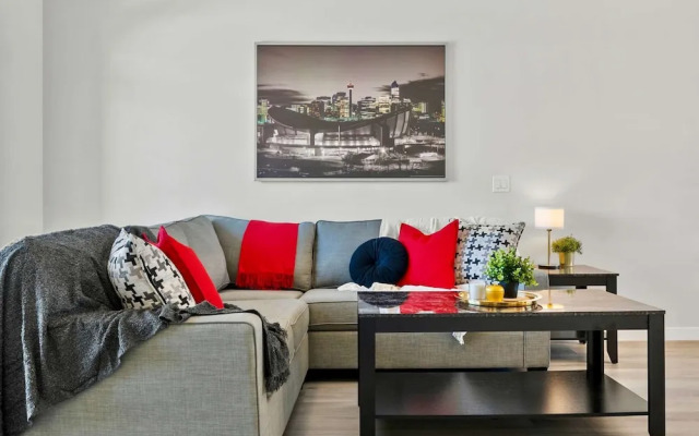 The Belmont Luxury NEW Home Free Indoorparking