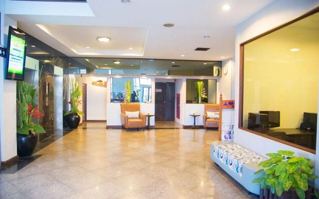 Hua Hin Grand Hotel And Plaza