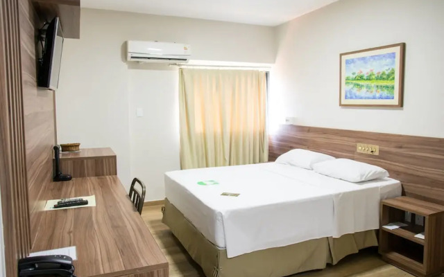 Hotel Vale Verde