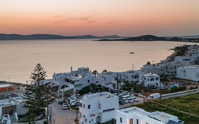 Solmar Suites