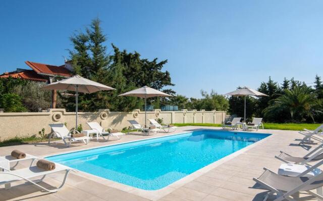 Amaltheia Villa
