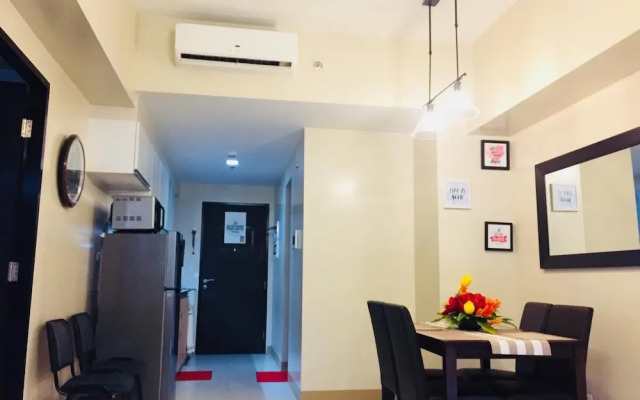 One Eastwood Avenue Tower 1