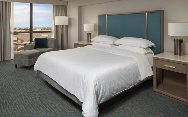 Sheraton Dallas Hotel by the Galleria