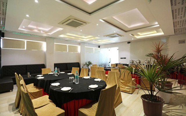 Hotel Sun Park by OYO Rooms