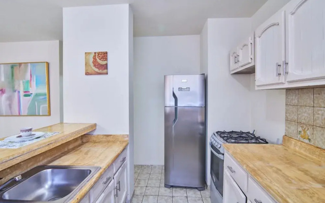 A Beautiful Studio Apartments Furnished in Gascue