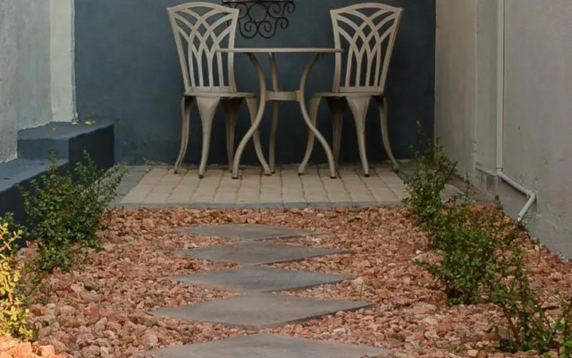Vinique Guesthouse