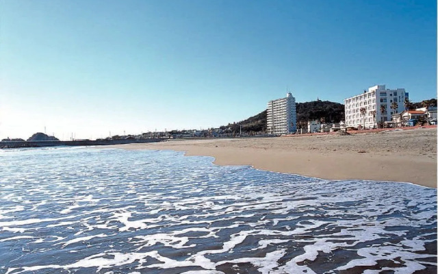 Kamogawa Universe Hotel