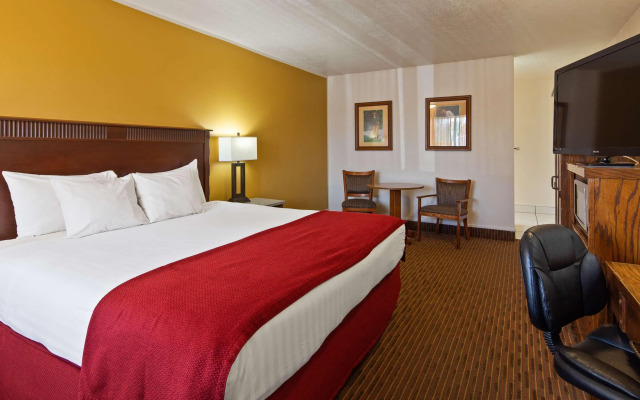 Best Western Paradise Inn & Resort