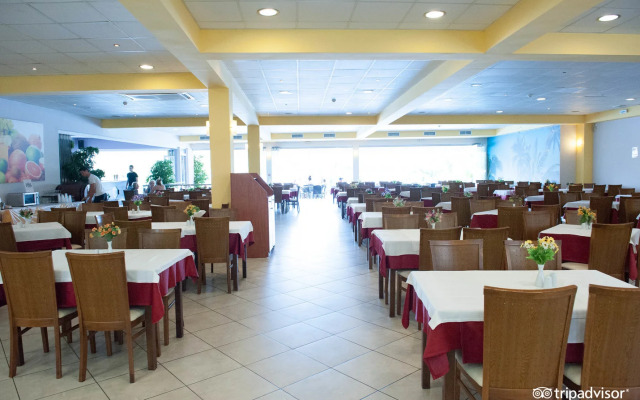 Majestic Hotel & Spa