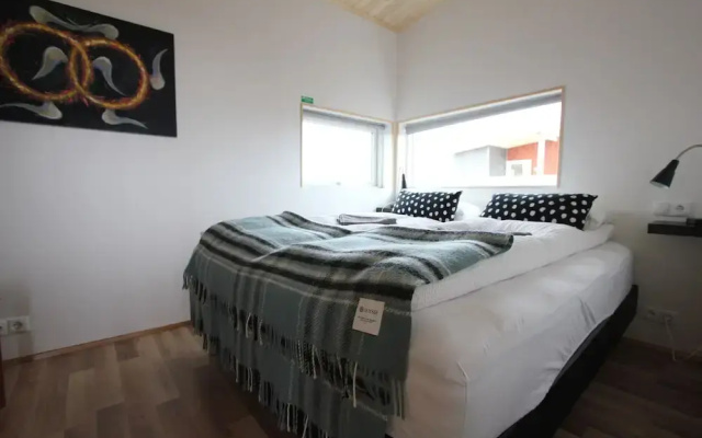 Blue View Cabin