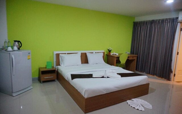 Hotel Ploy Pavilion