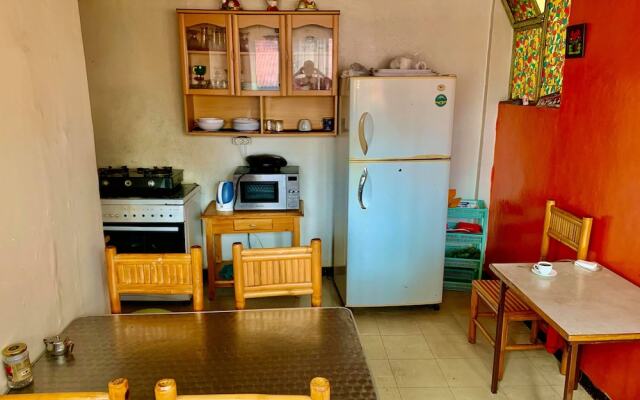 Family Cozy Bed & Breakfast