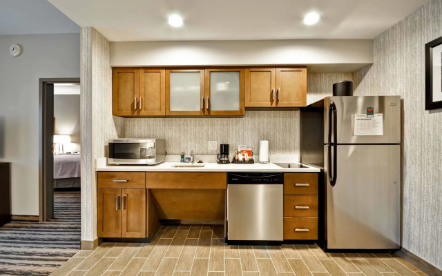 Homewood Suites by Hilton Cincinnati/West Chester