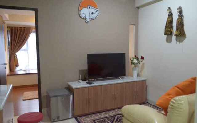 The Cabin Apartment Unit 9A05