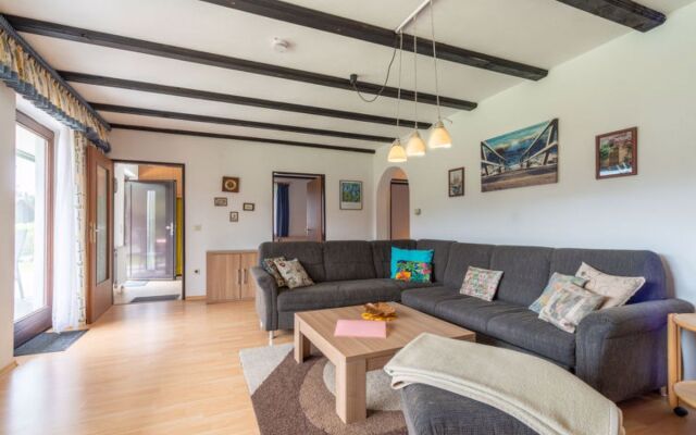 Am Hohen Bogen 11617