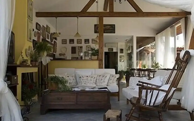 Meliti Guesthouse