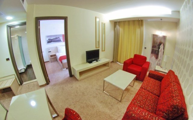 Hec Apartment