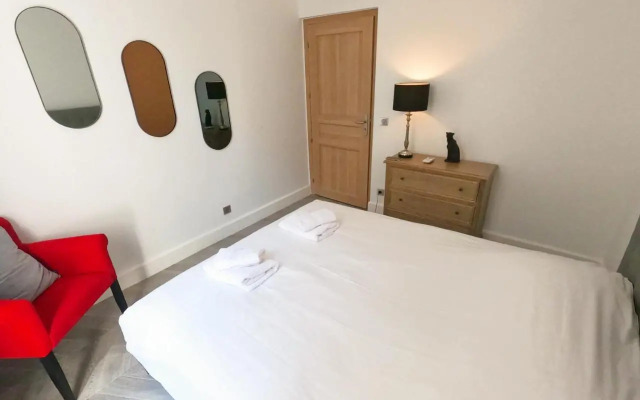 Superbe Maison 6 Ch, 4 Sdb, Terrasses Et Billard