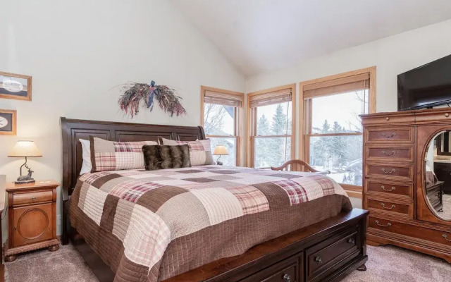 Snowcreek #856 Phase V