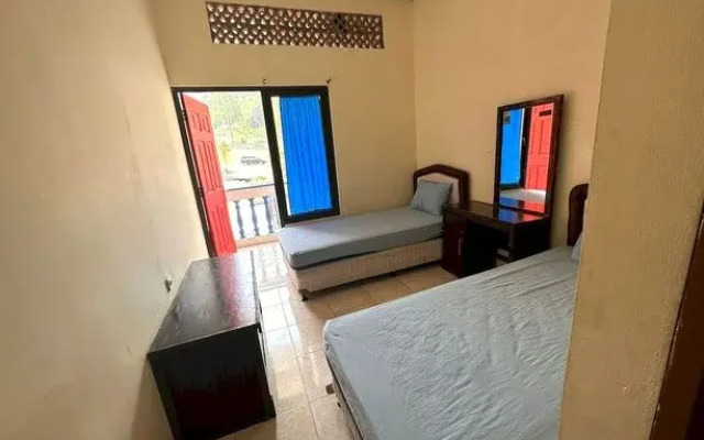 Capital O 93273 Rani Villa
