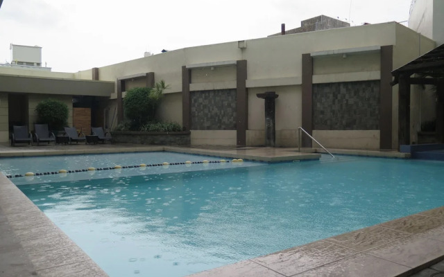 Circle Inn Iloilo City Center