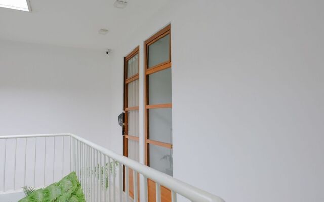 OYO 626 Augustina Home