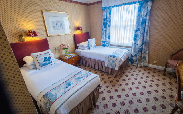 London Lodge Hotel