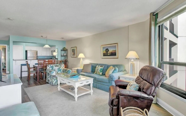 Summerhouse 305 by Wild Dunes, Oceanfront