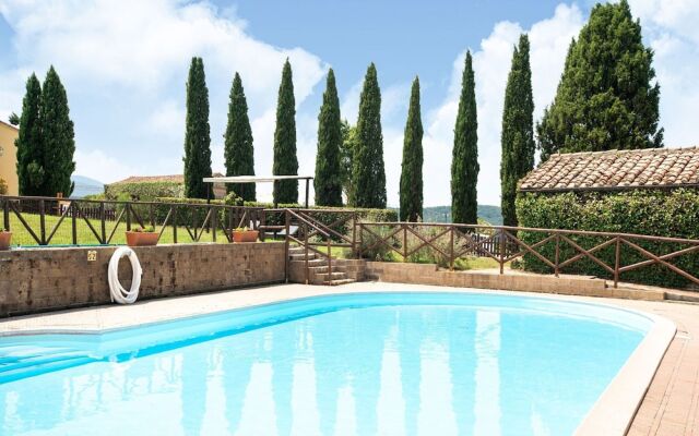 Home in Collesalvetti With Garden