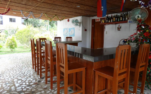 OYO 502 Roberto's Resort