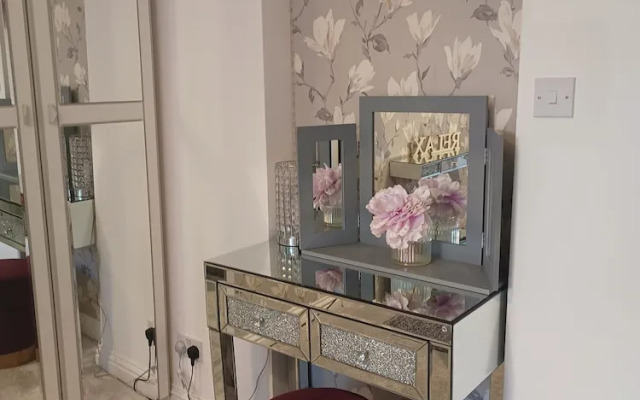 Pleasure Beach Apartment With Garden