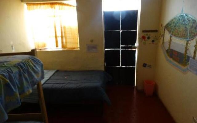Hostal Caja Mágica