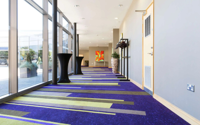 Radisson Blu Waterfront Hotel, Jersey