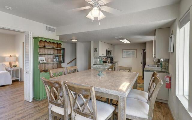 Herons Hideaway LC15