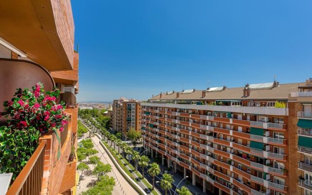 BCN Gaudi Panoramic