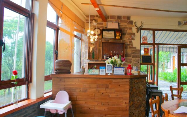 Moganshan Wild House