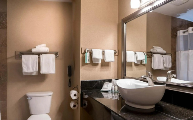 Prestige Radium Hot Springs Resort, WorldHotels Crafted