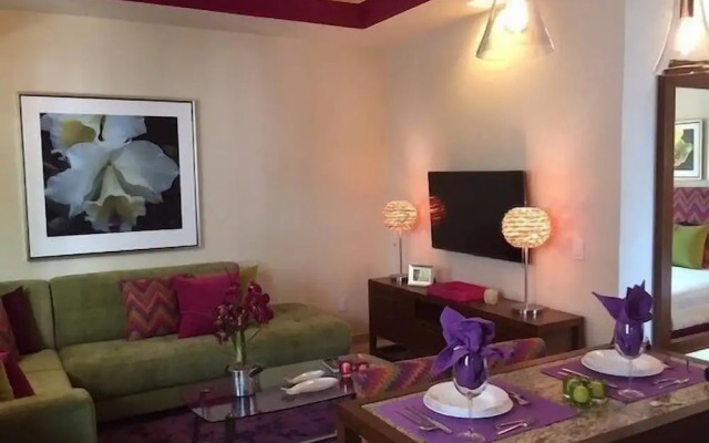 Romantic Zone V177 Studio