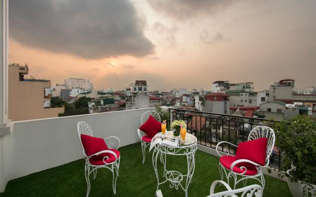 Shining Boutique Hotel and Spa