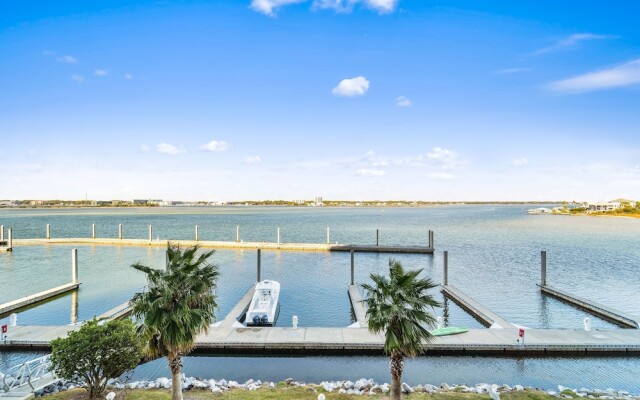 Crd0206 3 Bedroom Condo