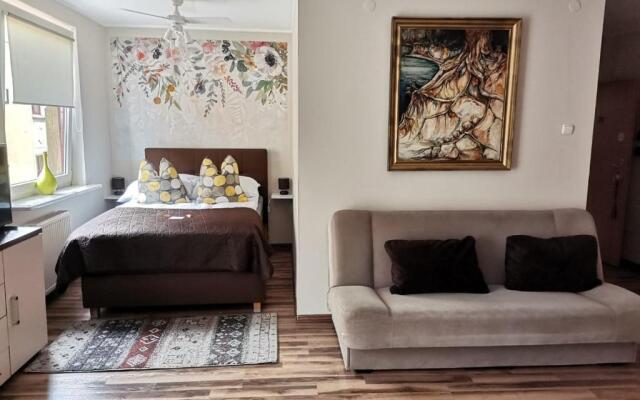 Piotrkowska 89 Apartments & Suites