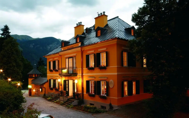 Villa Solitude