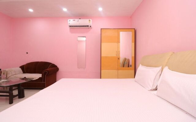 Spot On 39951 Multani Residency