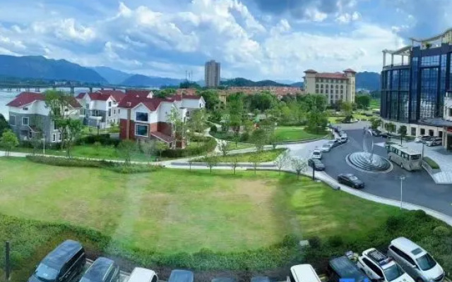 Tonglu Yunyin Xi'an International Hotel – Outside – Hangzhou