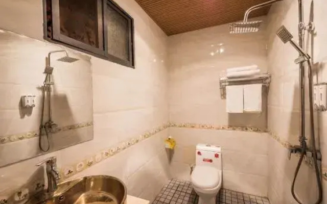 Sleeping Dali Homestay