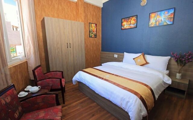 Hoa Sen Hotel 103